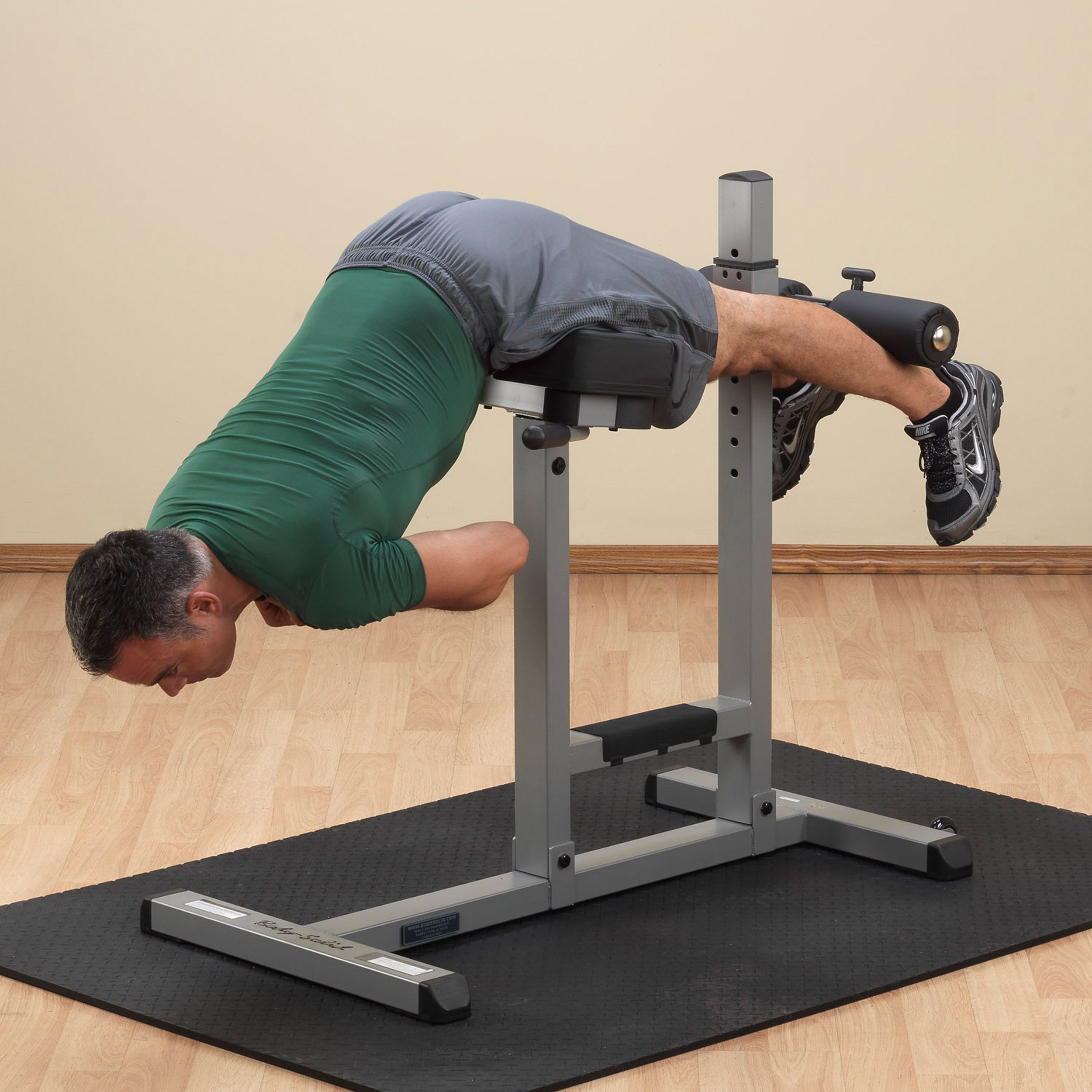 Body Solid GRCH322 Roman Chair Hyperextension